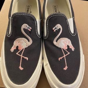 Converse All Star/ Brand New- Never been worn Women's size 5.5 / Mens size 3.5